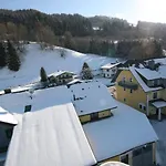 Pichlhof Apartments - Comfort Near Planai