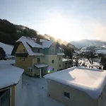 Pichlhof Apartments - Comfort Near Planai